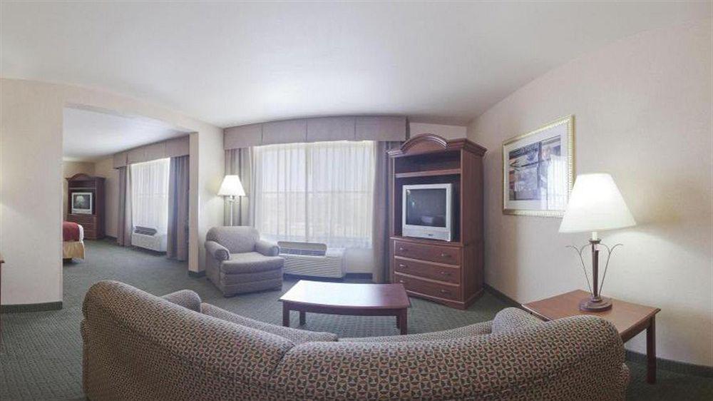 Holiday Inn Express Hotel & Suites Gillette By Ihg Bagian luar foto