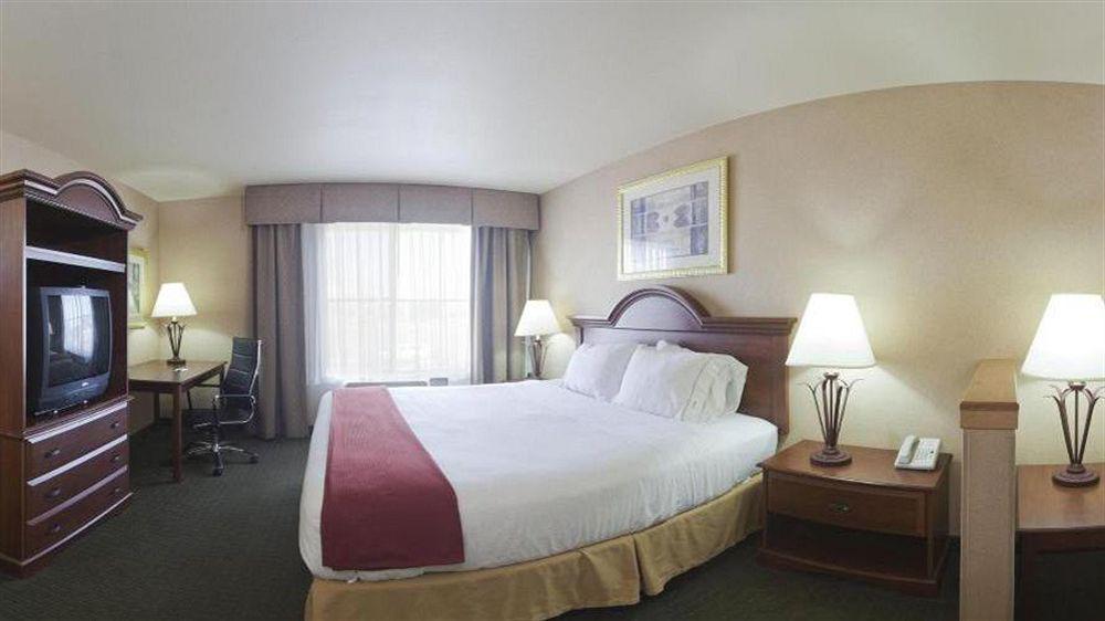 Holiday Inn Express Hotel & Suites Gillette By Ihg Bagian luar foto