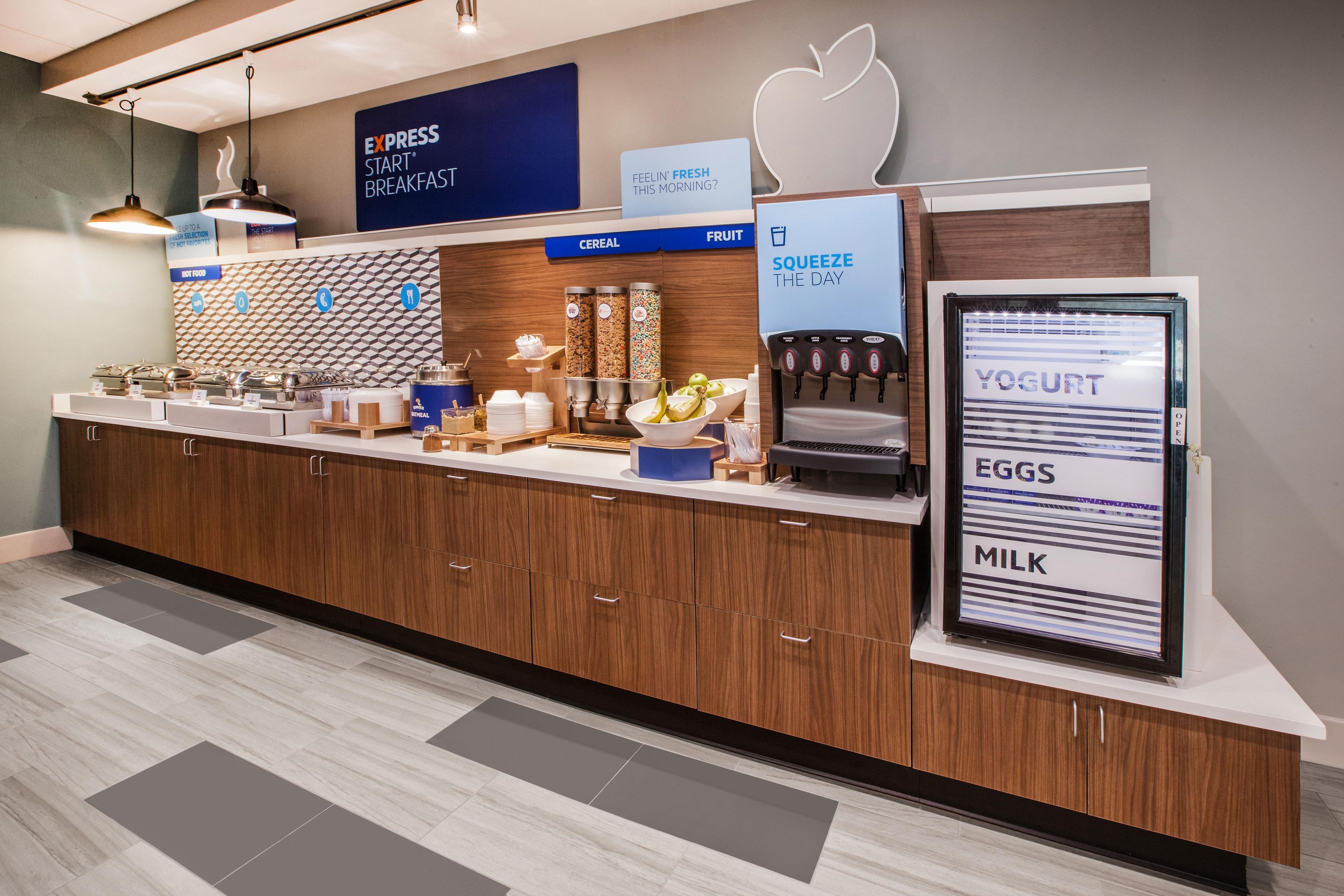 Holiday Inn Express Hotel & Suites Gillette By Ihg Bagian luar foto