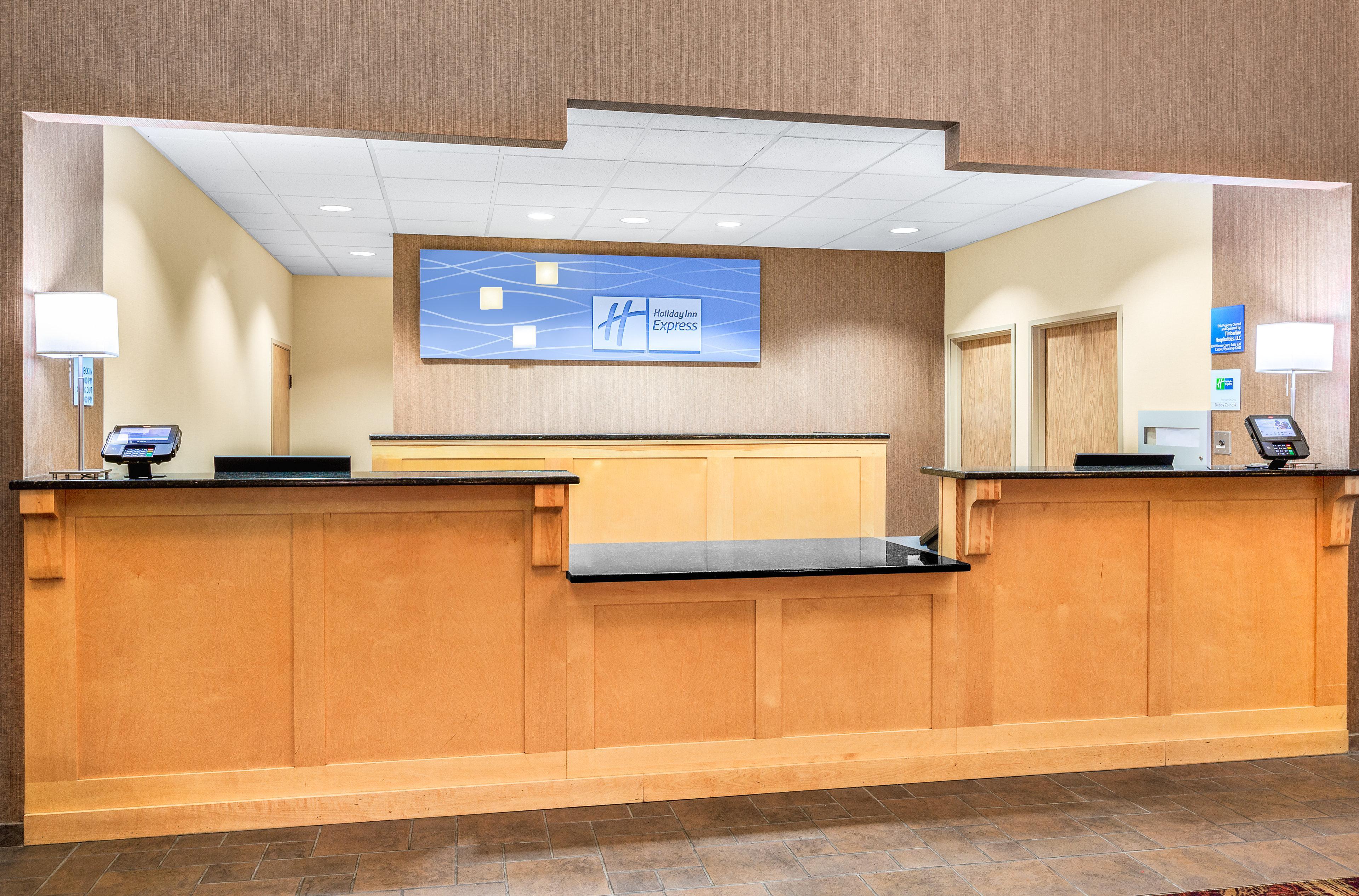 Holiday Inn Express Hotel & Suites Gillette By Ihg Bagian luar foto