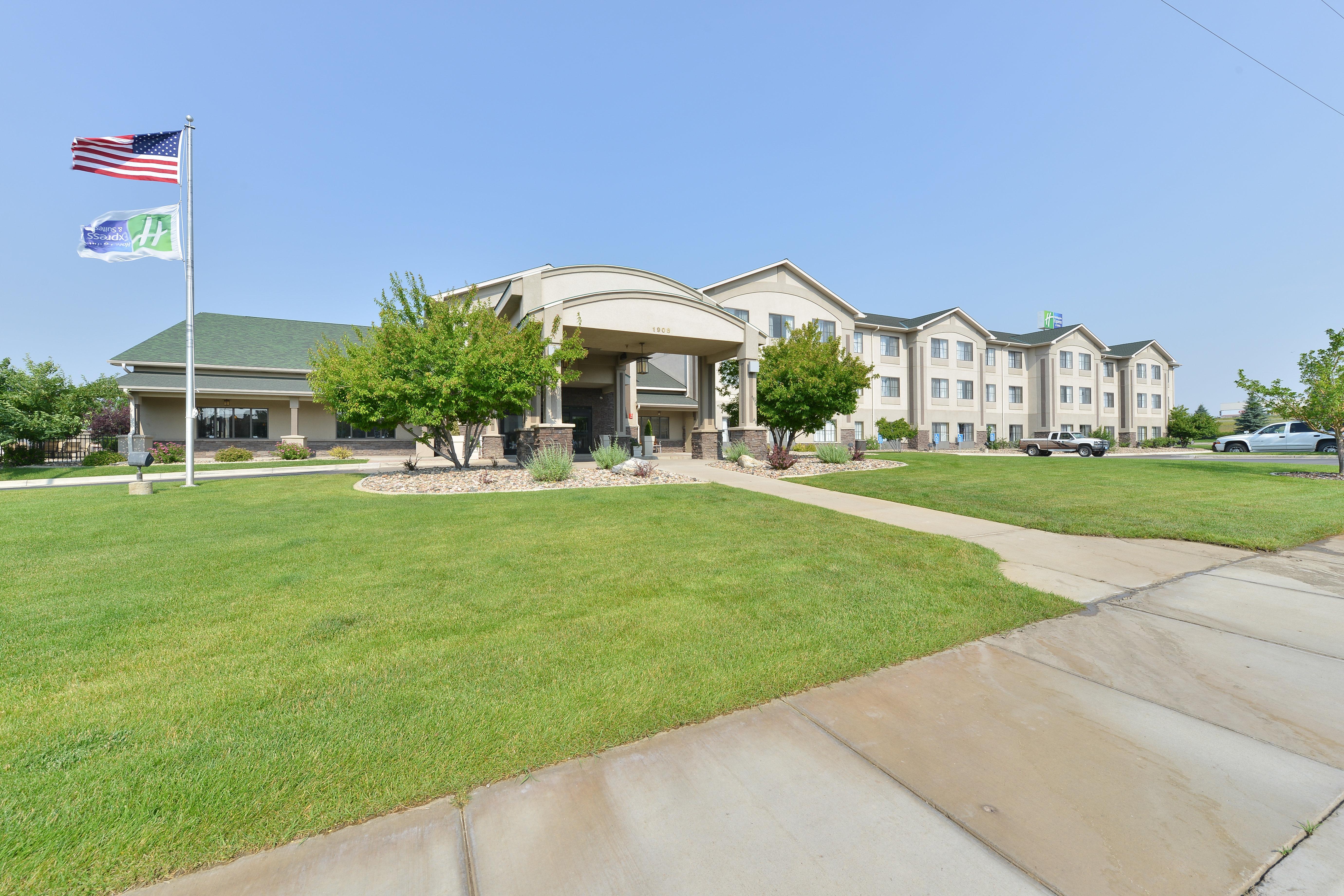 Holiday Inn Express Hotel & Suites Gillette By Ihg Bagian luar foto