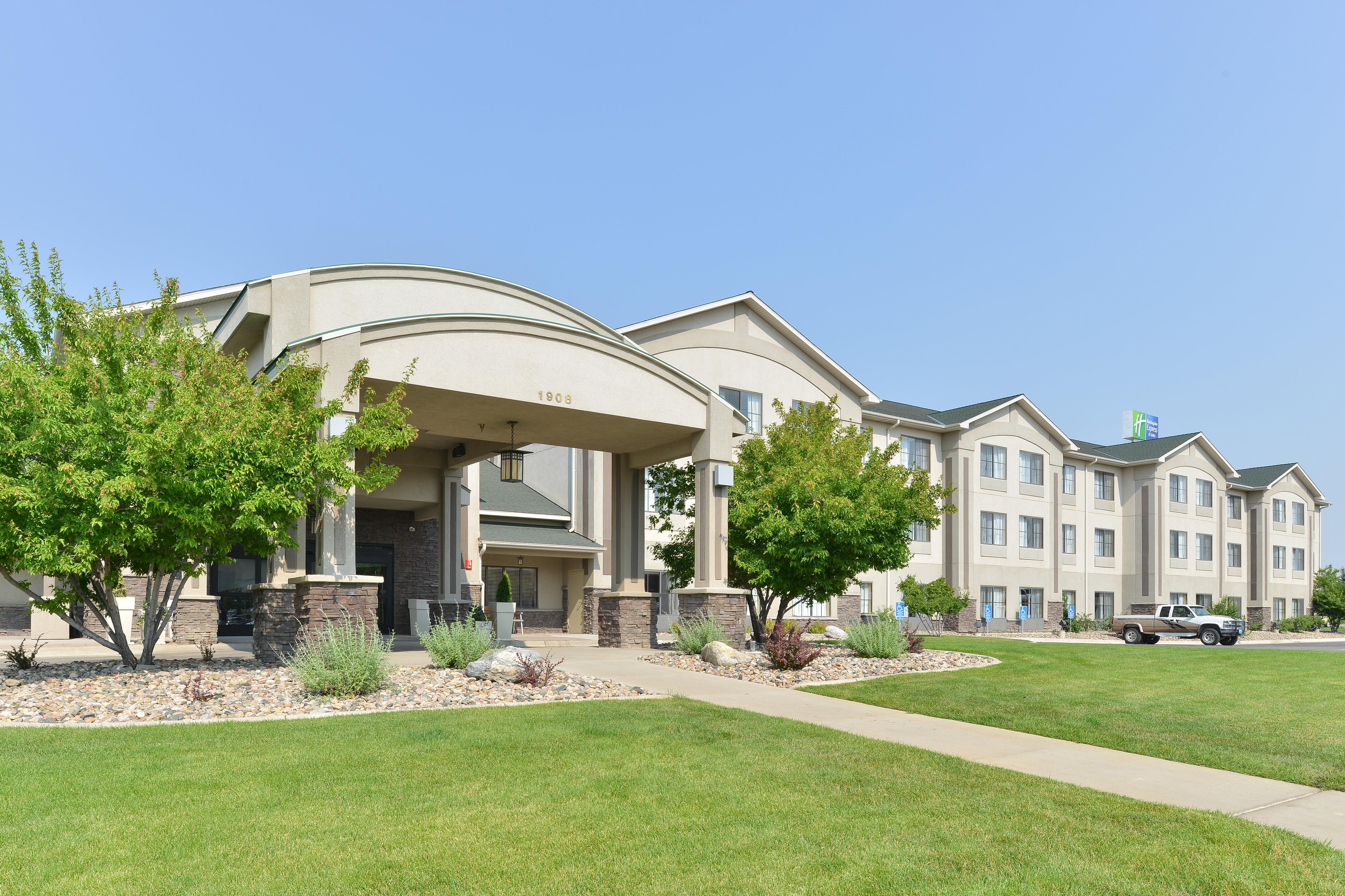 Holiday Inn Express Hotel & Suites Gillette By Ihg Bagian luar foto