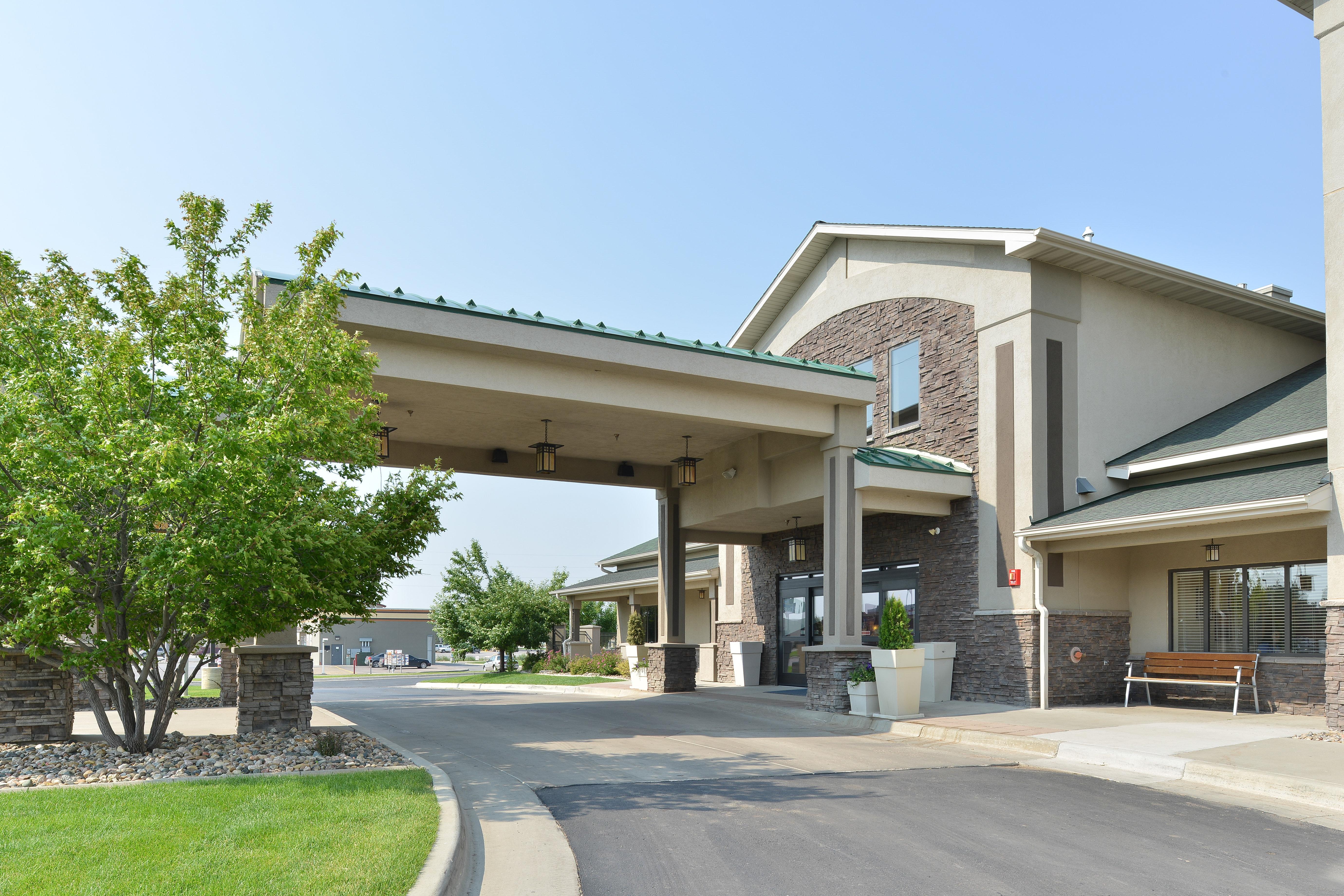 Holiday Inn Express Hotel & Suites Gillette By Ihg Bagian luar foto