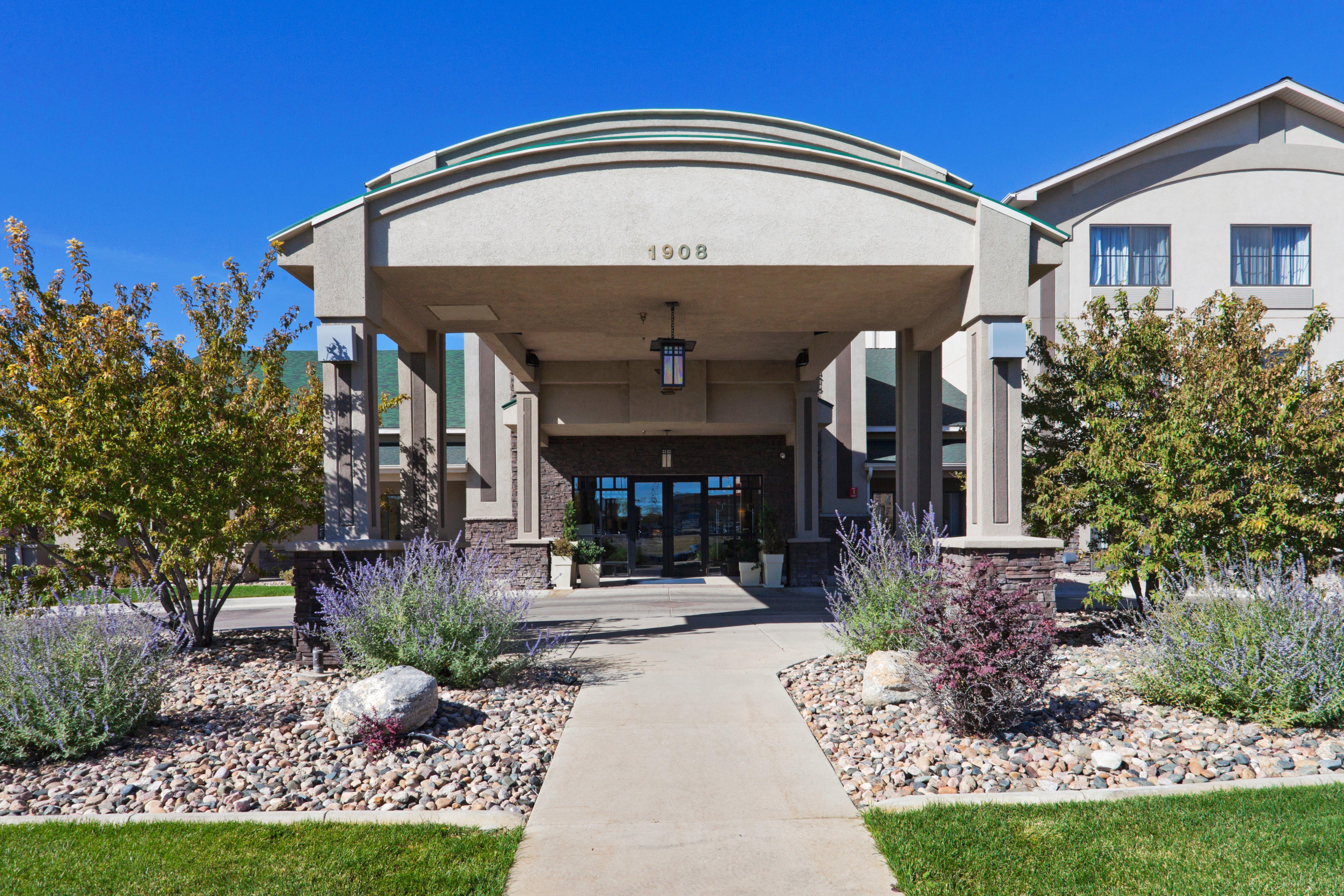 Holiday Inn Express Hotel & Suites Gillette By Ihg Bagian luar foto